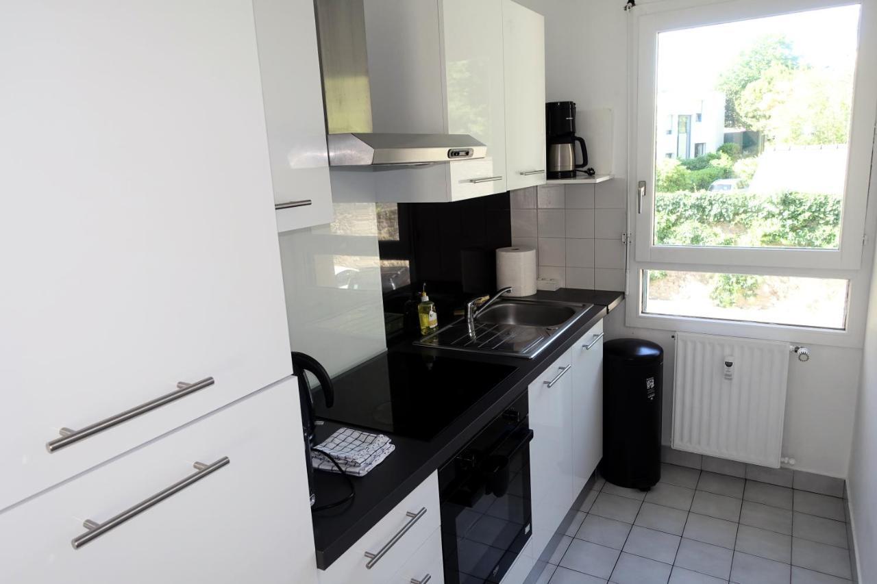 La Poterie - Appartement Avec Balcon Et Parking Prive Quimper Ngoại thất bức ảnh